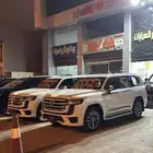 جيب الاندكروزر للإيجار مكتب تأجير سيارات