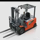 رافعة شوكية سكين فور يفت للايجار