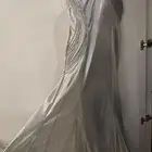 فستان سهرة للبيع المستعجل