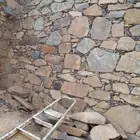 معلم حجر تراث بيوت قدام