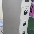 تجوري خزنا مقومة للحريق