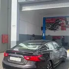 السيارة على الشرط مكينة و شاصي بس يبغالها قير