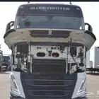 راس شاحنة فولفو 2022