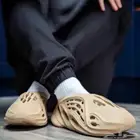 شوز ييزي فوم adidas YEEZY Foam Runner