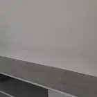 طاولة تلفزيون