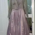 فستان جديد لبسه وحده