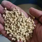 علف دجاج ناعم ومحبب وخشن متوفر الان 600كيس