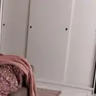 دولاب خشبي ابيض