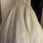 فستان زواج نظيف للبيع المستعجل ب600 ريال