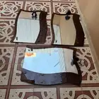 3 مغاسل و 3 مرايا معها