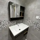 مغسلتين و كرسي حمام