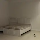 2 اسره نفر مع مرتبه   سرير نفر ونص مع مرتبته