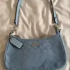 شنطة كوتش سماوي