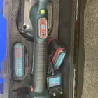 هزاز بلاط 21 فولت