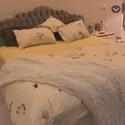 سرير مع مرتبه طبيه استعمال شخص واحد