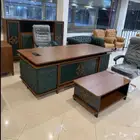 لجميع الأثاث المكتبي وبسعر الجملة