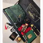 سجادة ومصحف