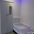 سرير خشب أطفال الون ابيض جديد المقاس 80 160