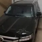 تويوتا لاند كروزر جكسار 4 بنزين اسود ممشي فقط 2000