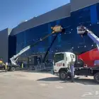 يوجدتاجير رافعات شوكيه وكرين سيزر لفت ومان لفت ودينه ونش