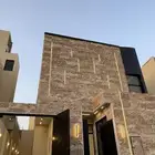 للبيع فيلا حي البيان ( درج داخلي و شقة )