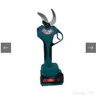 قلامة اشجار كبيره