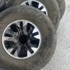 للبيع جنوط قبعه و كفرات