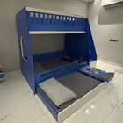 سرير أطفال للبيع