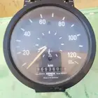 سلام عليكم عداد مرسيدس ألبي للبيع على السوم الموقع طبرجل