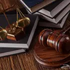 مدرس قانون خاص وعام