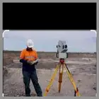 مساح متواجد في منطقة القصيم للرفع المساحي للأراضي والمباني