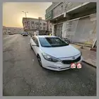 كيا سيراتو 2014 اعلى فئة قبل البصمة و فتحة السقف