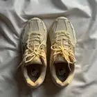 شوزات طبق الاصل 100