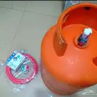 اسطوانه غاز مليانه من محل لي و منظم كل شيء 250 سعر اخر