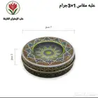 علب الزعفران فارغه