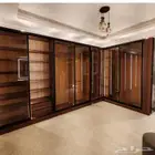 هل تبحث عن أثاث يجمع بين الجودة العالية والتصميم الأنيق  هل