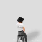 مصممة جرافيك