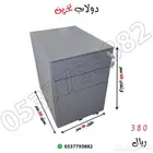 اثاث مكتبي كمودينة
