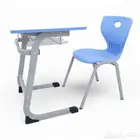 طاوله وكراسي