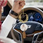 اهدى من تحب تعليقه سياره مع الاسم و الصوره وكسرت العود