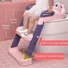 مقعد مرحاض للأطفال الصغار مع سلم