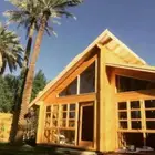 حدائق خارجيه و اكواخ خشبيه