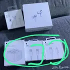 سماعه شبيها لي ابل