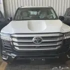 تويوتا لاندكروزر جي اكس ار مديل 2025 L4 الون اسود سعودي