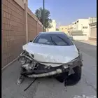 مطلوب تويوتا كورولا من 2014 الى 2019 مصدومة