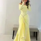 فستان أصفر