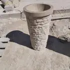 مغاسل حجر طبيعي. يوجد لدينا. تفصيل. جميع الأشكال.