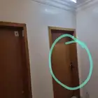 للاجار ملحق غرفتين وصاله حي بدر المطبخ عبارة عن بوفيه صغير
