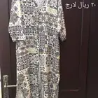 ملابس نسائية شبه جديدة