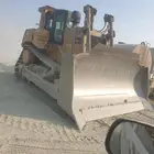 محتاج سائق بلدوزر يكون خبره فى العمل بالكسارات